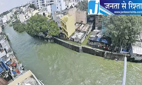 हैदराबाद में भारी बारिश से अंडरपास जलमग्न