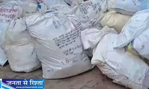 ब्रांडेड पैकेट में नकली पान मसाला फैक्ट्री का खुला राज