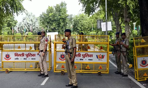 मदनपुर खादर में NHAI हाईवे अस्थायी रूप से बंद ट्रैफिक एडवाइजरी जारी मदनपुर खादर में NHAI हाईवे अस्थायी रूप से बंद ट्रैफिक एडवाइजरी जारी
