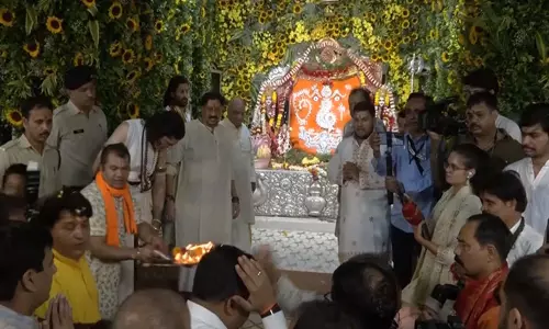 गणेश चतुर्थी पर खजराना गणेश मंदिर में उमड़ा भक्तों का सैलाब