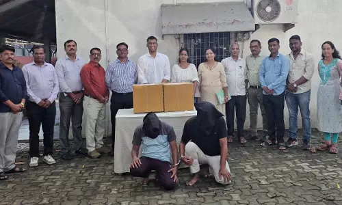 ट्रॉम्बे में क्राइम ब्रांच का जाल, 29 हजार नशीली गोलियों के साथ दो गिरफ्तार ट्रॉम्बे में क्राइम ब्रांच का जाल, 29 हजार नशीली गोलियों के साथ दो गिरफ्तार