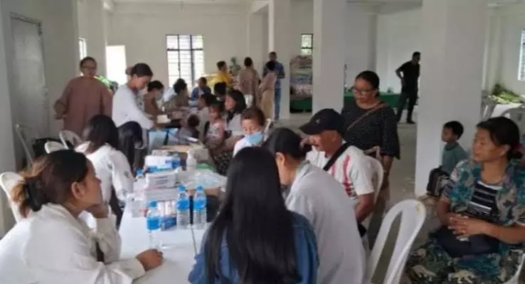 चुराचांदपुर में 15,000 से ज़्यादा विस्थापित लोगों को आर्थिक मदद मिली चुराचांदपुर में 15,000 से ज़्यादा विस्थापित लोगों को आर्थिक मदद मिली