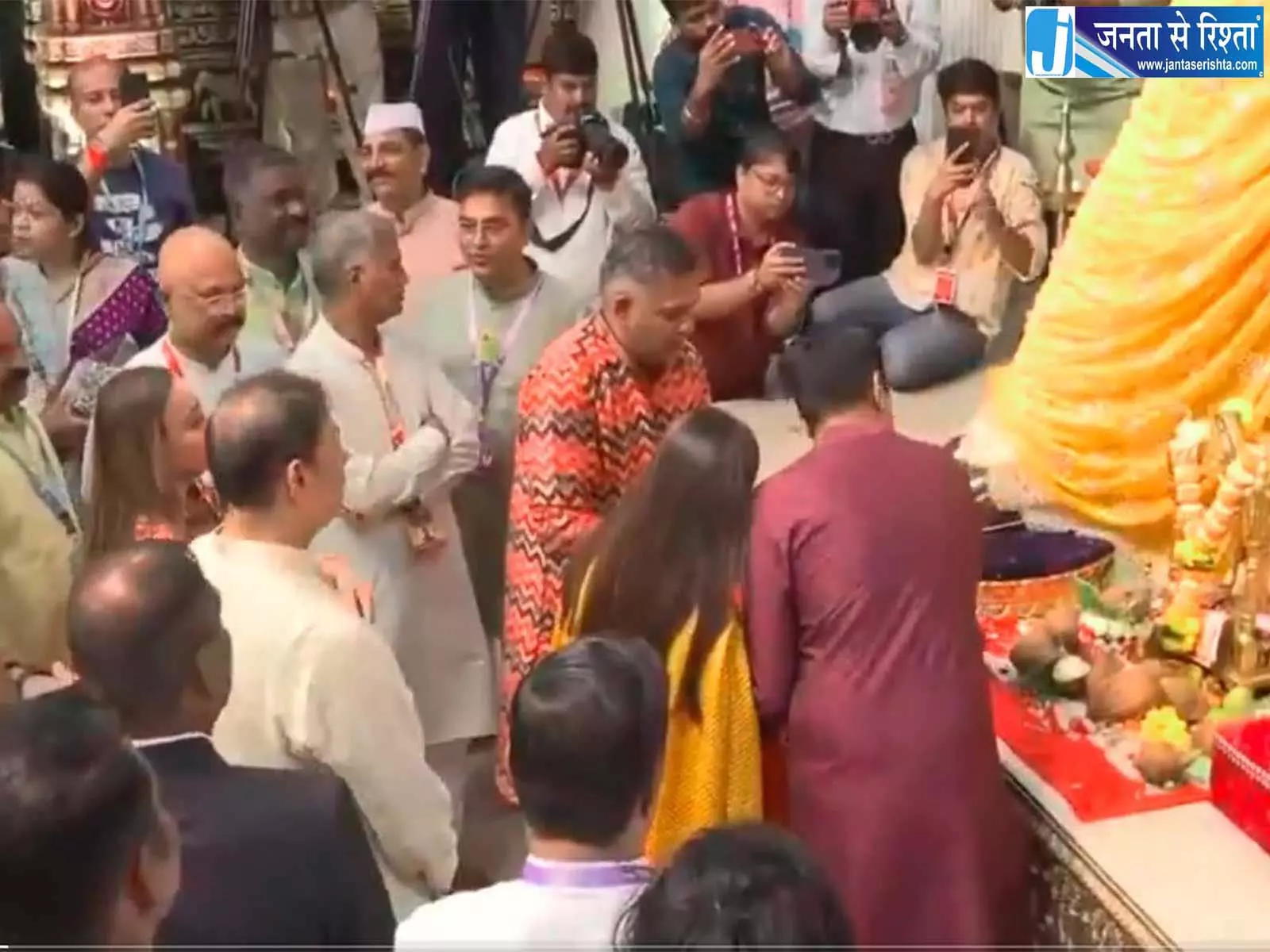 ‘भक्ति का पर्याय है चिंचपोकलीचा चिंतामणि की समृद्ध विरासत’ प्रणव अडानी ‘भक्ति का पर्याय है चिंचपोकलीचा चिंतामणि की समृद्ध विरासत’ प्रणव अडानी