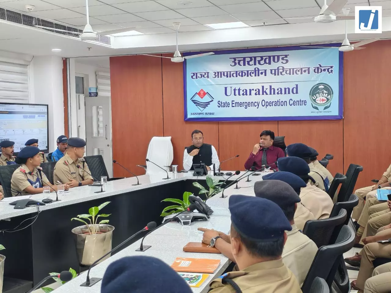 रेस्क्यू से समन्वय तक अग्निशमन प्रशिक्षुओं ने समझी आपदा प्रबंधन व्यवस्था रेस्क्यू से समन्वय तक अग्निशमन प्रशिक्षुओं ने समझी आपदा प्रबंधन व्यवस्था