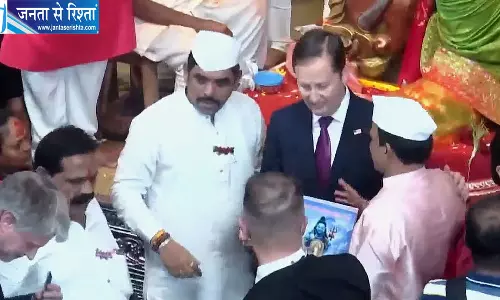 लालबागचा राजा के दरबार पहुंचे अमेरिकी राजदूत