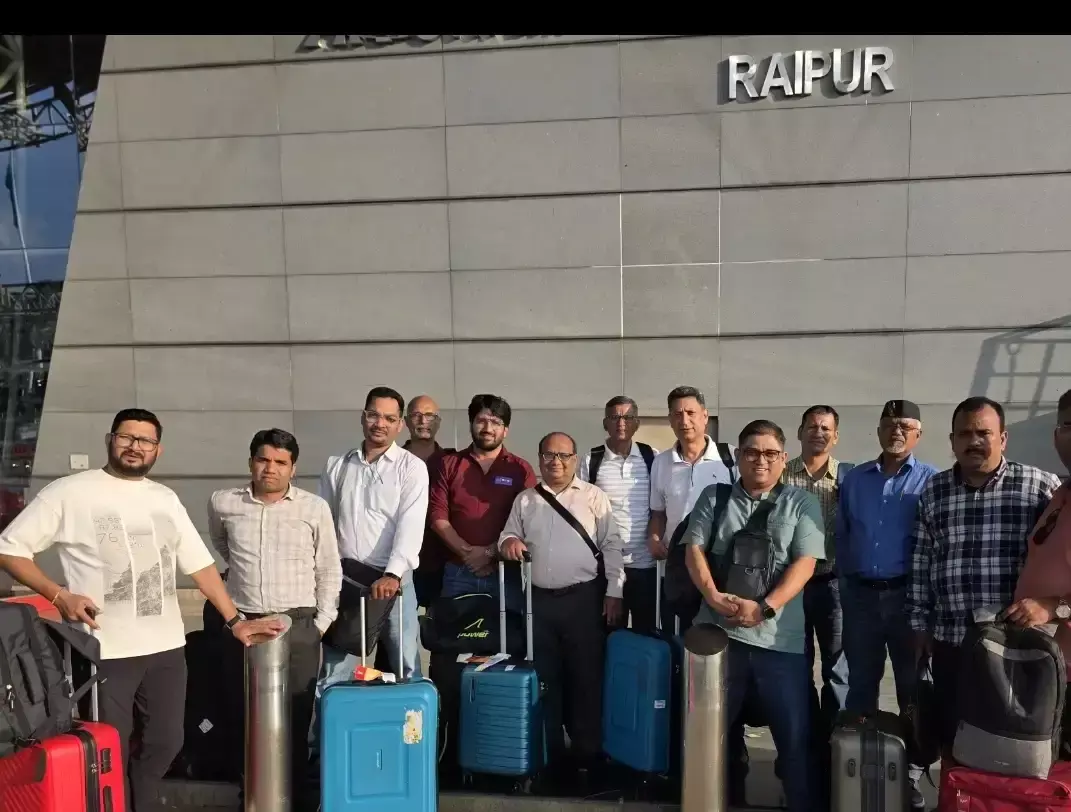 Dehradun: उत्तराखंड दल ने छत्तीसगढ़ में विकास परियोजनाओं का किया निरीक्षण