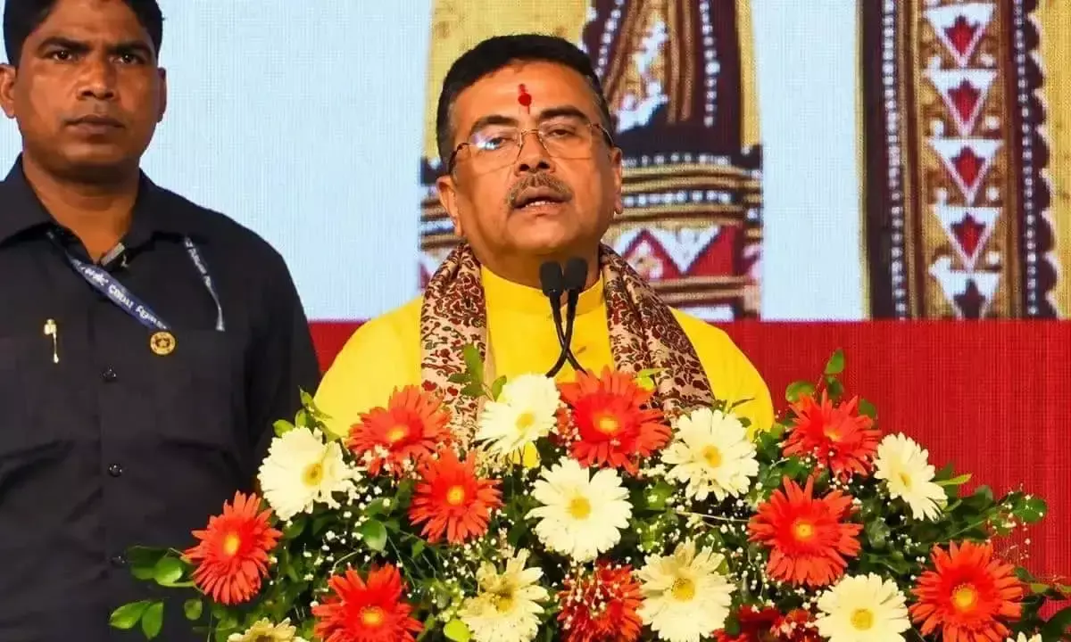 Kolkata: वामपंथियों को शुभेंदु का न्योता, नवान्न में करें पुष्पांजलि
