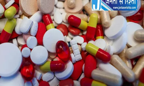 सोहना में बड़ी छापेमारी: 49 कोडीन सिरप और 520 अल्प्राजोलम टैबलेट ज़ब्त
