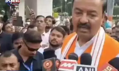 प्रयागराज में वकीलों से केशव मौर्य की बड़ी अपील