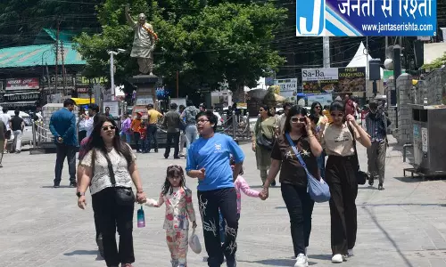 हिमाचल: मनाली में पर्यटन की रफ़्तार फिर लौटी
