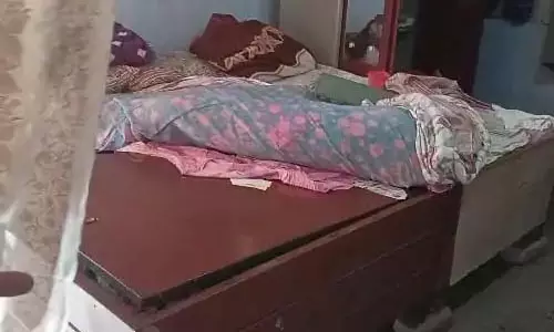 तीजा मनाने गया था परिवार, सूने घर में चोरों ने बोला धावा
