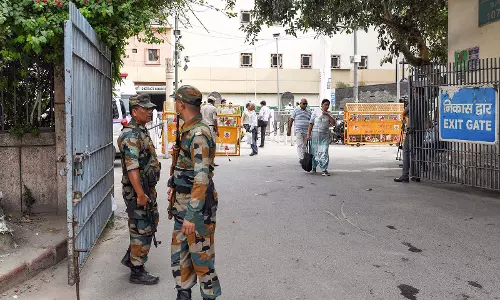 दिल्ली कोर्ट ने ड्रग सिंडिकेट मामले में ऋषभ बैसोया को 7 दिन की पुलिस कस्टडी में भेजा
