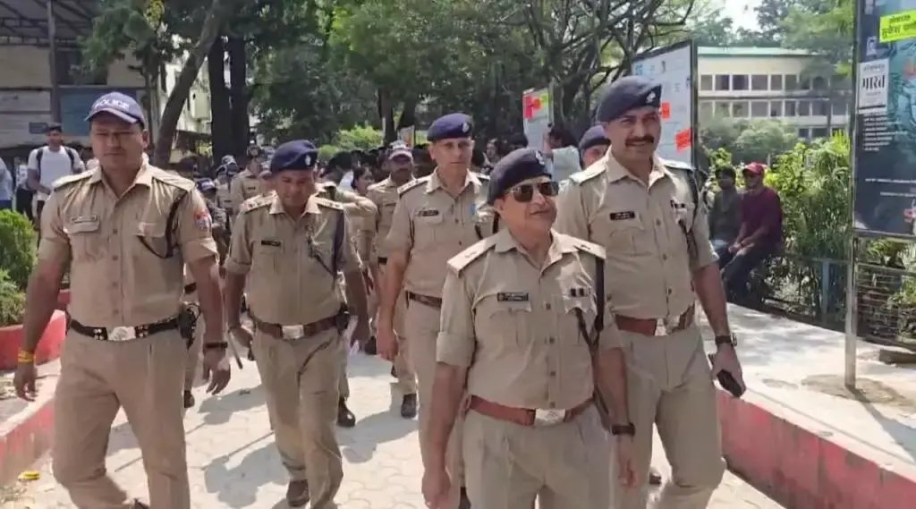 Haldwani: छात्रसंघ चुनाव से पहले कॉलेज परिसर में सुरक्षा सख्त Haldwani: छात्रसंघ चुनाव से पहले कॉलेज परिसर में सुरक्षा सख्त