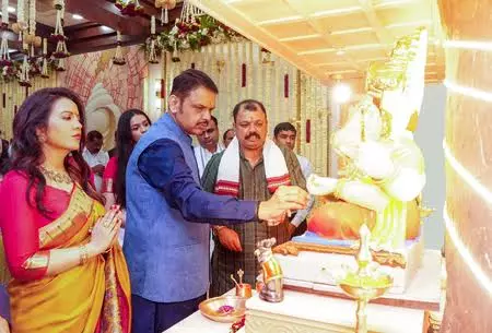 Mumbai: भारतीय भाषाओं के संरक्षण और सम्मान का संकल्प लें : फडणवीस Mumbai: भारतीय भाषाओं के संरक्षण और सम्मान का संकल्प लें : फडणवीस