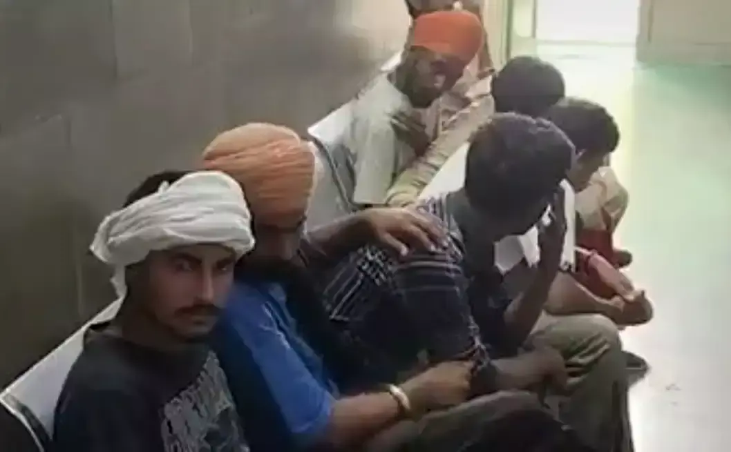 Sirsa: युवक की गोली मारकर हत्या, जमीनी विवाद में पिता पर आरोप Sirsa: युवक की गोली मारकर हत्या, जमीनी विवाद में पिता पर आरोप