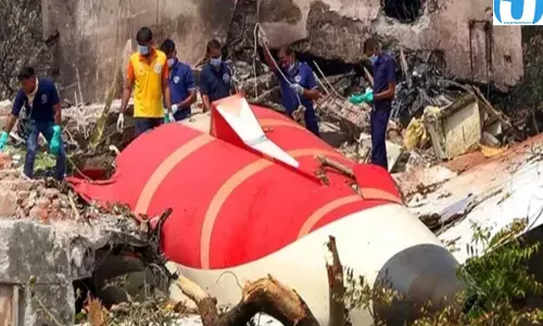 Boeing 787 को लेकर अमेरिकी संगठन ने उठाए गंभीर सवाल AAIB से मांगा स्पष्टीकरण Boeing 787 को लेकर अमेरिकी संगठन ने उठाए गंभीर सवाल AAIB से मांगा स्पष्टीकरण
