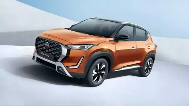 Nissan Magnite खरीदना अब पड़ेगा महंगा कंपनी ने बढ़ाई SUV की कीमत