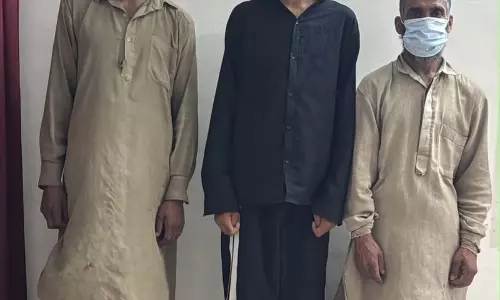 राजौरी में 3 ओवरग्राउंड वर्कर गिरफ्तार, IED बरामद