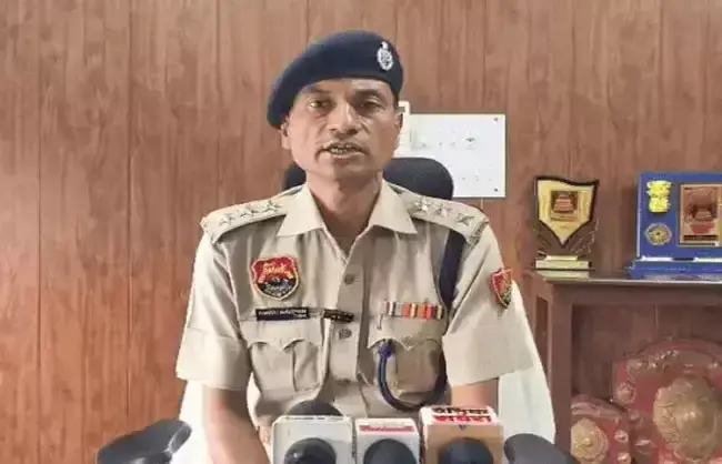 Narnaul: नशा बिक्री के आरोप में पुलिसकर्मी पर कार्रवाई, एसएचओ का तबादला