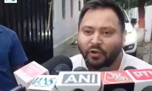 UPI चार्ज के मुद्दे पर सियासत तेज, तेजस्वी यादव ने केंद्र सरकार पर साधा निशाना
