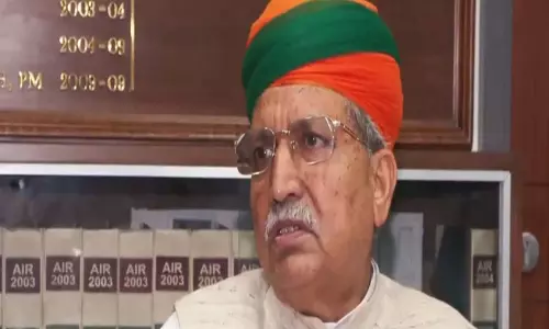 NLSIU में डॉक्यूमेंट्री स्क्रीनिंग को लेकर विवाद ABVP ने उठाई रद्द करने की मांग NLSIU में डॉक्यूमेंट्री स्क्रीनिंग को लेकर विवाद ABVP ने उठाई रद्द करने की मांग
