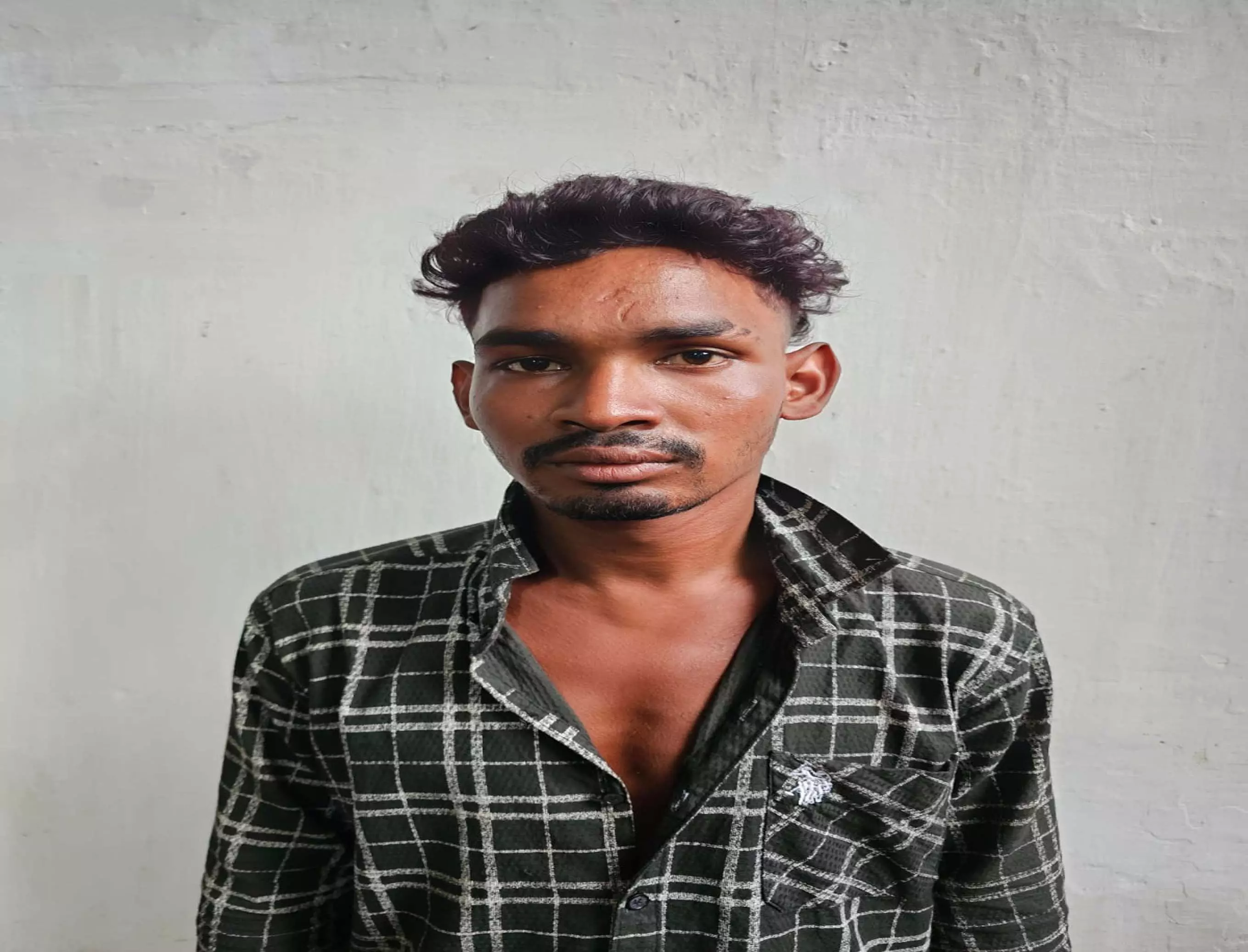 जांजगीर-चांपा में नाबालिग से छेड़छाड़, पॉक्सो एक्ट में आरोपी गिरफ्तार जांजगीर-चांपा में नाबालिग से छेड़छाड़, पॉक्सो एक्ट में आरोपी गिरफ्तार
