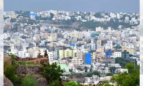 तेलंगाना गवर्नर से CURE बिल लौटाने की अपील तेलंगाना गवर्नर से CURE बिल लौटाने की अपील