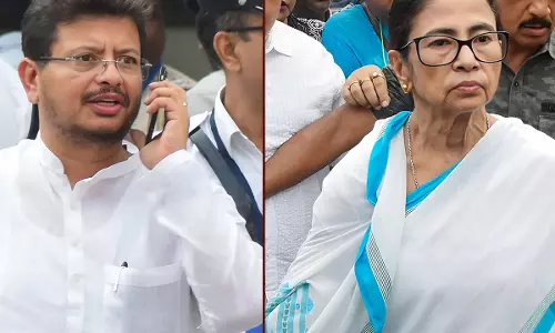 पश्चिम बंगाल में TMC के नाम और चुनाव चिह्न को लेकर विवाद, उपचुनाव से पहले बढ़ी सियासी हलचल