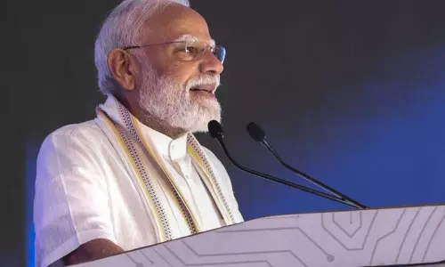 PM मोदी ने सेमीकंडक्टर कंपनियों से बढ़ाई साझेदारी की अपील PM मोदी ने सेमीकंडक्टर कंपनियों से बढ़ाई साझेदारी की अपील