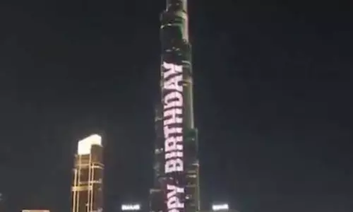 पीएम मोदी के जन्मदिन पर बुर्ज खलीफा पर दिखी तस्वीरें, इंडिया फर्स्ट और 75 वर्ष के संदेशों से रोशन हुई इमारत