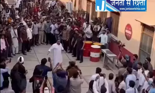 जालंधर में गायक हरिंदर निज्जर पर केस दर्ज