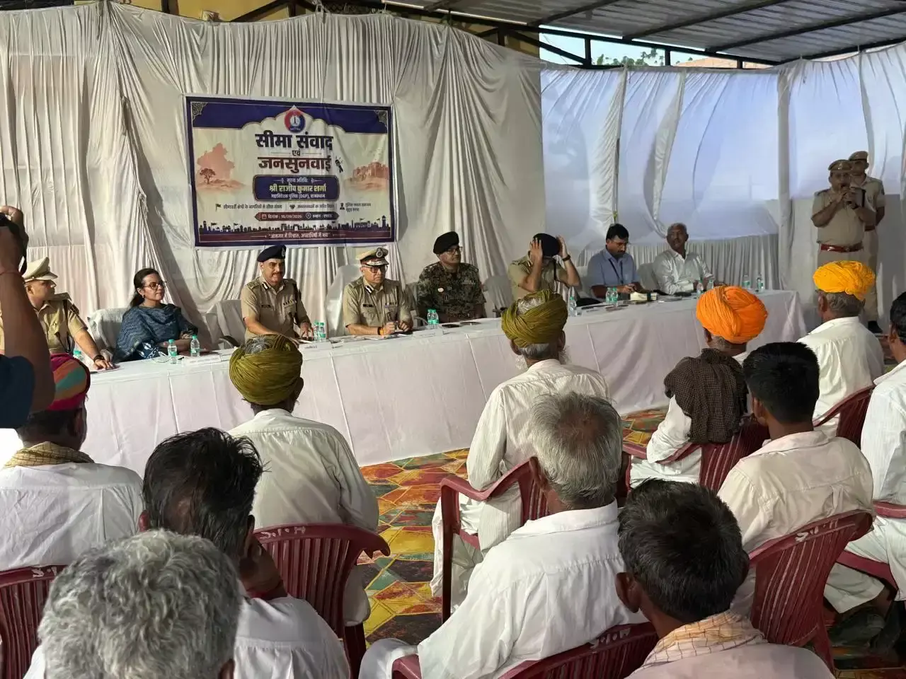 Jaipur: डीजीपी ने सीमा चौकियों पर सुरक्षा व्यवस्था का लिया जायजा