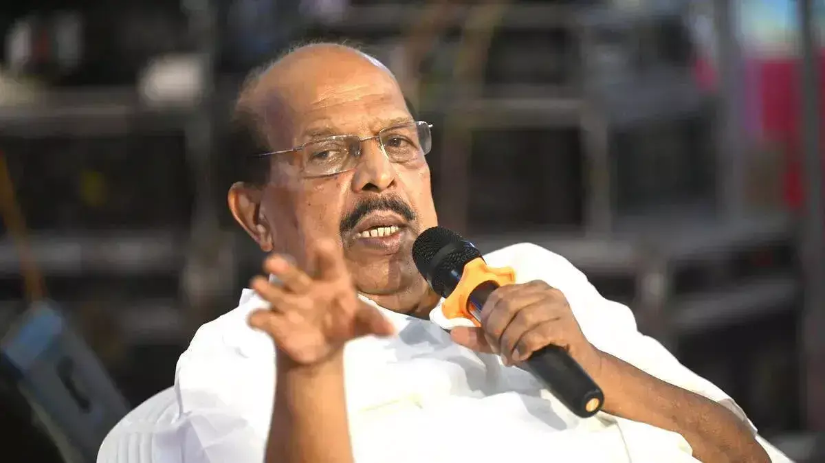 मैंने पिनाराई को VS से बचाया, थॉमस इसाक पर निशाना