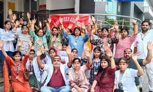 J&K: NHM की हड़ताल का 8वां दिन, बातचीत बेनतीजा रही