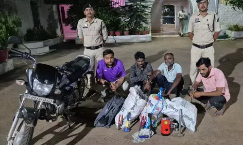 सोलर प्लांट से केबल चोरी करने वाले गिरोह का पर्दाफाश, 4 आरोपी गिरफ्तार