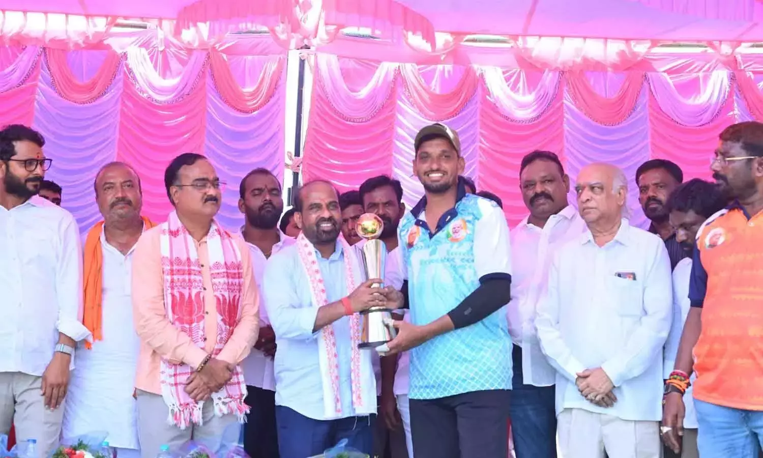 ड्रैगन XI ने अटल बिहारी वाजपेयी मेमोरियल क्रिकेट टूर्नामेंट का तीसरा सीज़न जीता