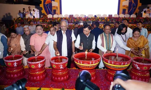 राज्य स्तरीय श्रमिक महासम्मेलन में शामिल हुए सांसद बृजमोहन अग्रवाल
