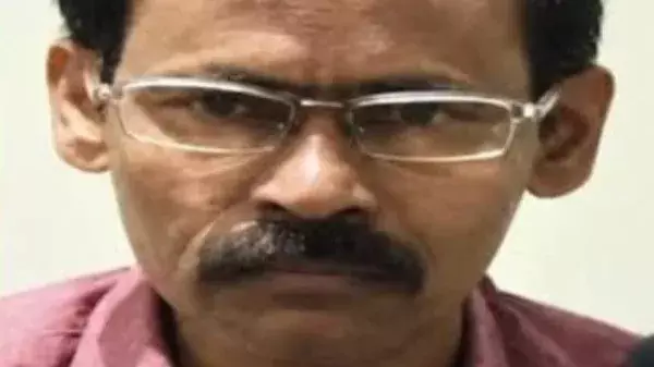 2.20 करोड़ के इनामी माओवादी असीम मंडल का सरेंडर 2.20 करोड़ के इनामी माओवादी असीम मंडल का सरेंडर