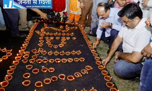 मंत्री सूद ने जनसेवा के साथ मनाया प्रधानमंत्री का जन्मदिन मंत्री सूद ने जनसेवा के साथ मनाया प्रधानमंत्री का जन्मदिन