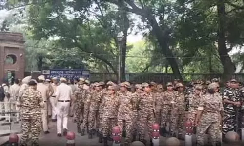 डूसू चुनाव 2026: पुलिस की कड़ी सुरक्षा के बीच मतदान जारी, आर्यन मान बोले- एबीवीपी करेगी क्लीन स्वीप