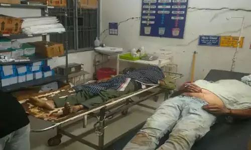 Bilaspur Road Accident: तेज रफ्तार माजदा ने छीनी 2 भाइयों की जिंदगी, सड़क किनारे खड़े थे Bilaspur Road Accident: तेज रफ्तार माजदा ने छीनी 2 भाइयों की जिंदगी, सड़क किनारे खड़े थे