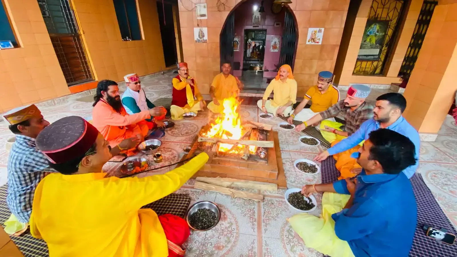 Mandi: बल्ह में पीएम मोदी के जन्मदिन पर हवन-यज्ञ का आयोजन