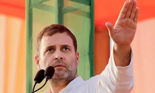 वोट चोरी, सरकार चोरी और अब पार्टी चोरी, ये लोकतांत्रिक पतन के प्रतीक, टीएमसी नाम और सिंबल फ्रीज होने पर बोले राहुल