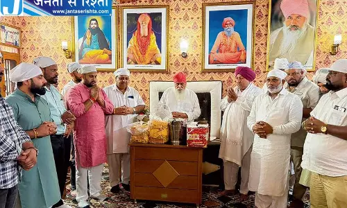 डेरा बल्लान में पीएम जन्मदिन पर हुआ विशेष आयोजन डेरा बल्लान में पीएम जन्मदिन पर हुआ विशेष आयोजन