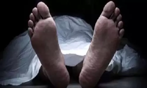 बेलबाबा के पास दर्दनाक हादसा, पेड़ से टकराई बाइक, दो युवकों की मौत