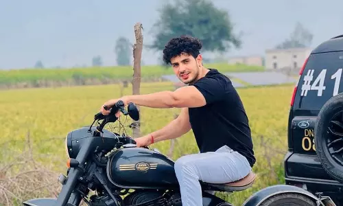 फायरिंग के बाद पुलिस को वसूली की कोशिश का शक