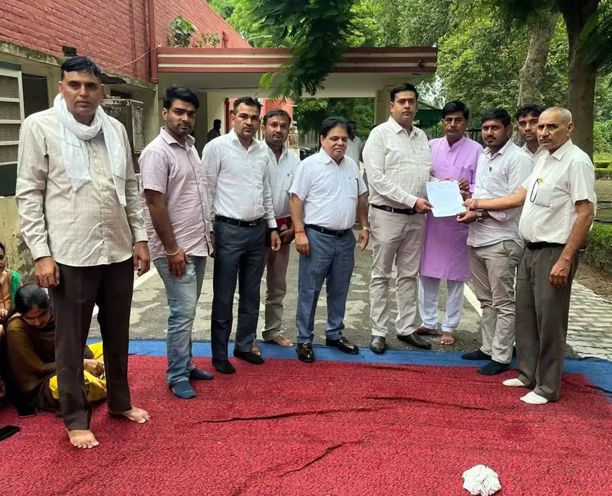 Hisar: हिसार में बीएंडआर कर्मचारियों का प्रदर्शन, आंदोलन तेज करने का ऐलान