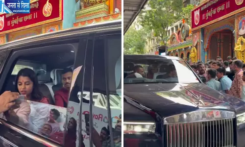 लालबागचा राजा के दर्शन करने पहुंचीं मैथिली ठाकुर, रॉल्स-रॉयस कलिनन में पहुंचने का वीडियो वायरल