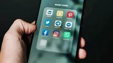 13 साल से कम उम्र के बच्चों के लिए सोशल मीडिया बैन का प्रस्ताव