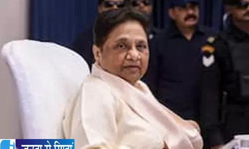 आरक्षण मुद्दे पर मायावती का बड़ा बयान यूपी सरकार से की ये मांग आरक्षण मुद्दे पर मायावती का बड़ा बयान यूपी सरकार से की ये मांग